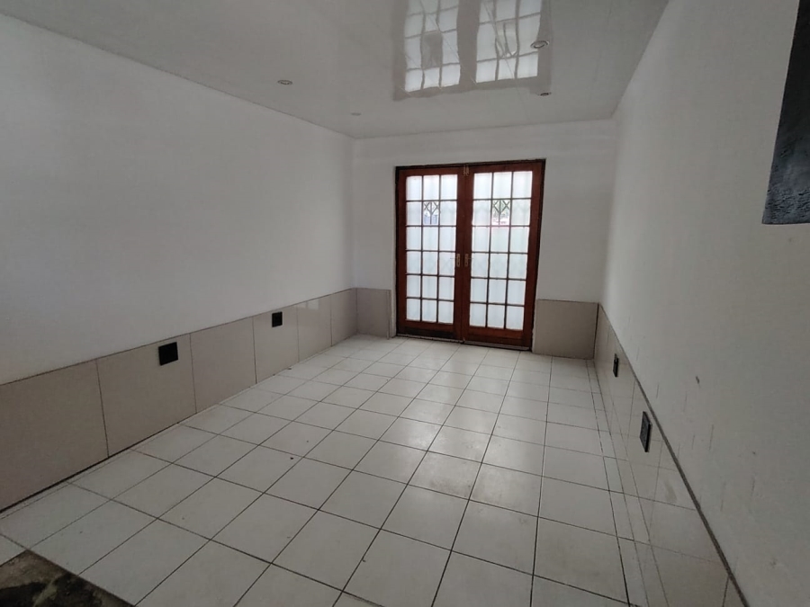 3 Bedroom Property for Sale in Dan Pienaar Free State